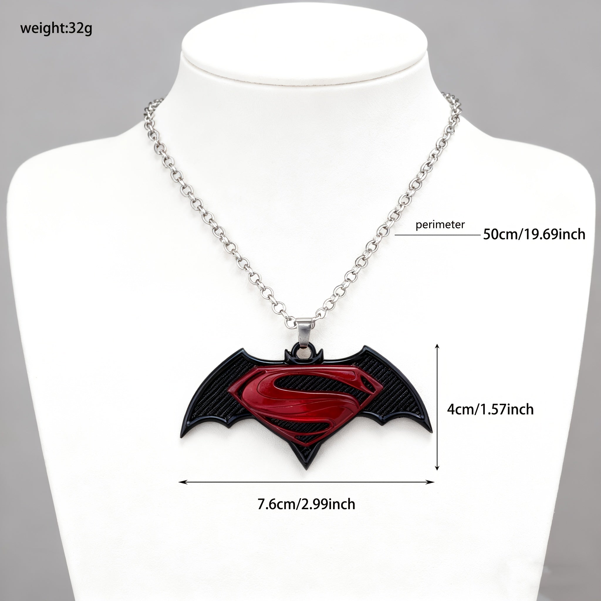 {Officially Licensed} 1 pc Justice League Batman and Superman Themed Pendant Necklace, fashionable chain, sweater chain, all-season accessory, superhero decoration, durable pendant, ideal gift for birthday parties, suitable for Christmas gifts.