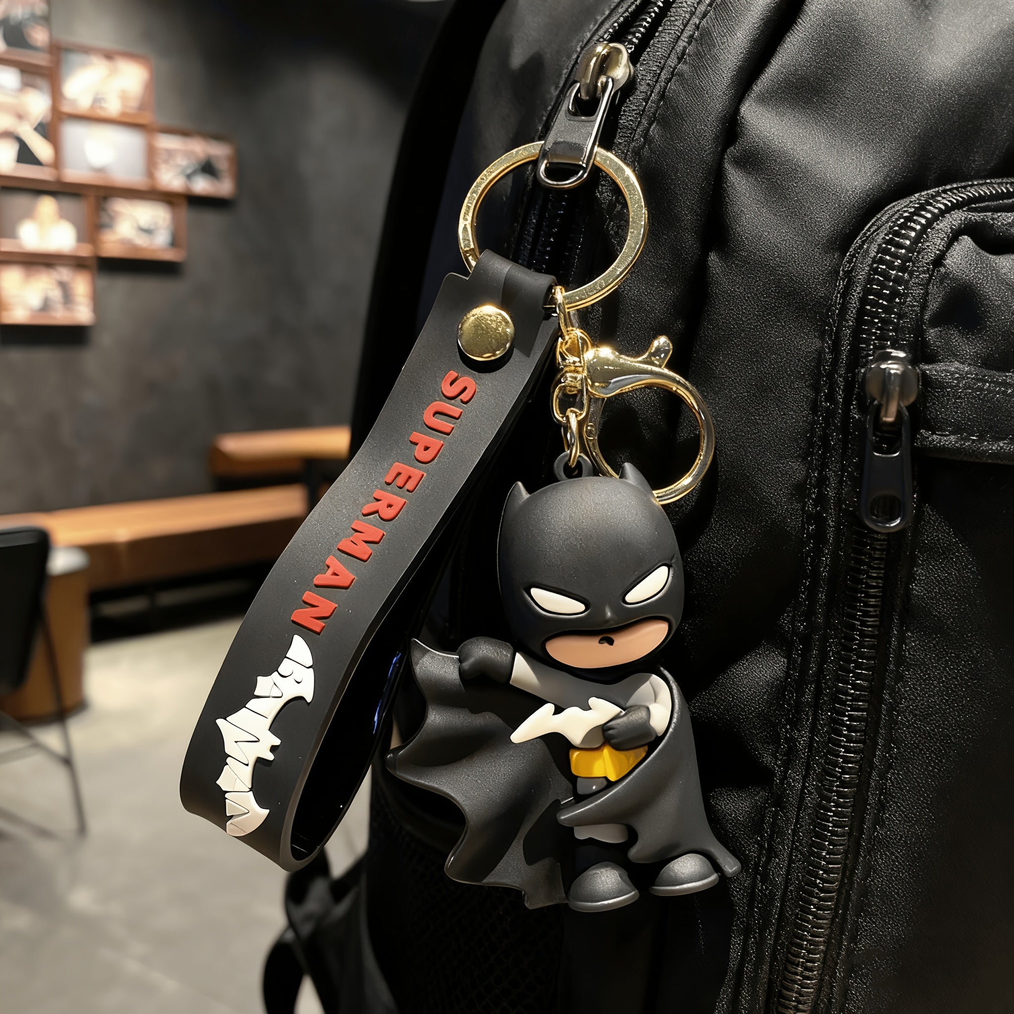 {Officially Licensed} 1 pc Justice League Batman Character Keychain Charm - Birthday Decoration and Car/Bag Accessory, Movie Character Charm, Keychain Accessory, Ideal Gift for Family and Friends, Thoughtfully Crafted Christmas Gift, Secure Clasp