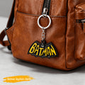 {Officially Licensed} 1 pc Justice League Classic Batman Logo Keychain Pendant - Retro lettering design, durable metal keychain, suitable for keys, backpack decorations, and car accessories; everyday wear and outdoor charm; birthday | Christmas gift.